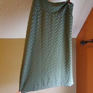 True green Cassie LuLaRoe